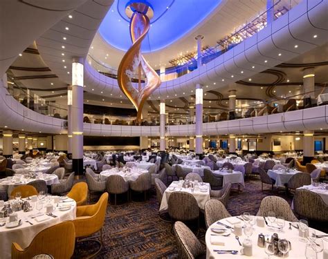 There can be 1 to 4 formal nights during a sailing and is at the ships discretion. . Is there a formal night on a 4 night royal caribbean cruise
